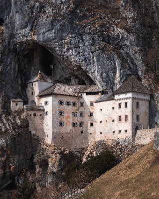 Predjama
