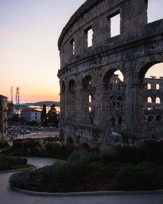 Pula